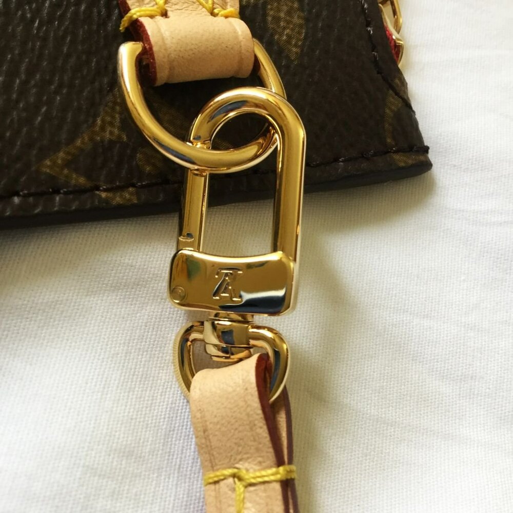 LOUIS VUITTON 2025 Neverfull MM Monogram Pochette Wristlet - 8/17/25 - Picture 9 of 14